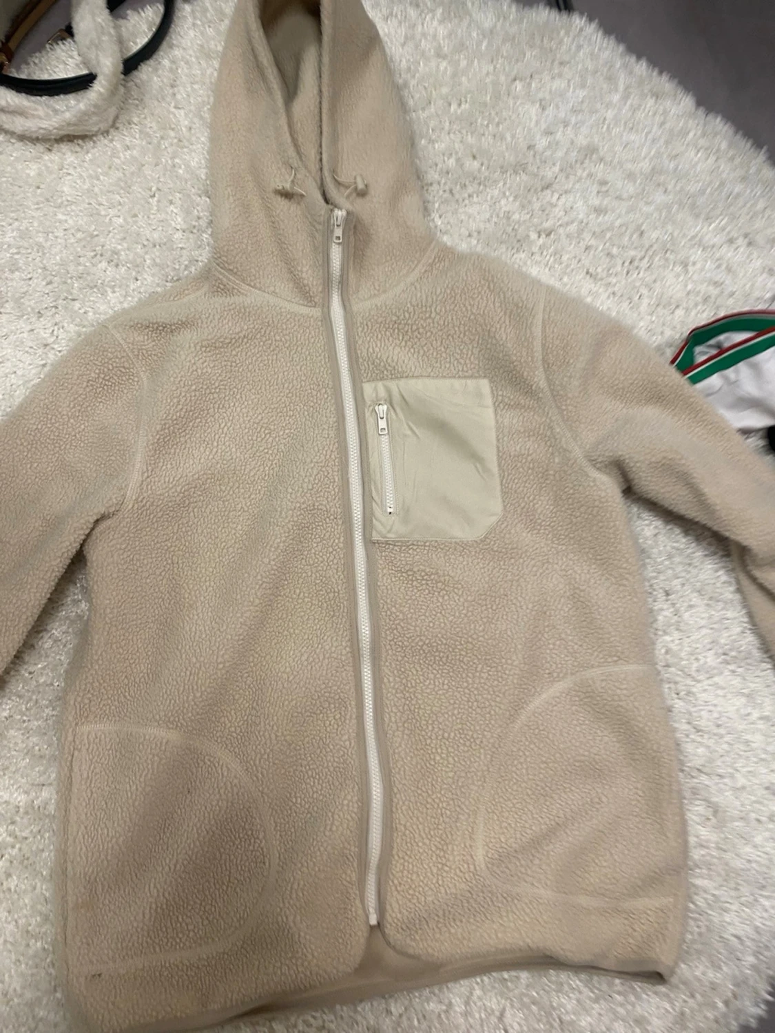 Beige teddyjacka med huva