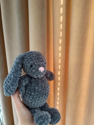 Virkad grå jellycat-kanin 🐇🩶  - Super gullig grå kanin 
