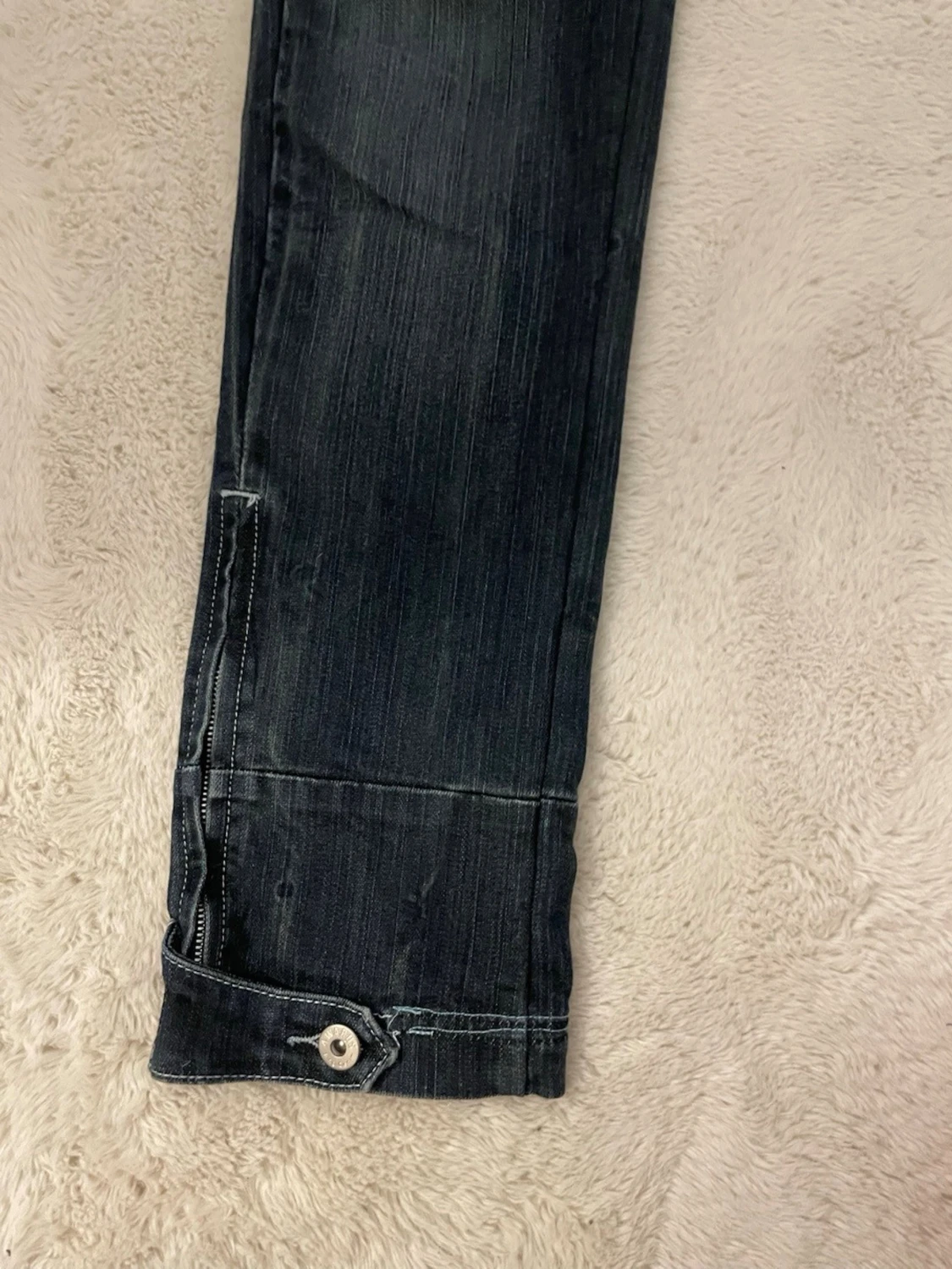 Mörkblå jeans från Warris - 2