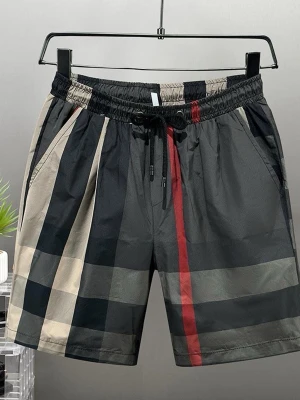 Bubrerry shorts  - Sköna burberry shorts