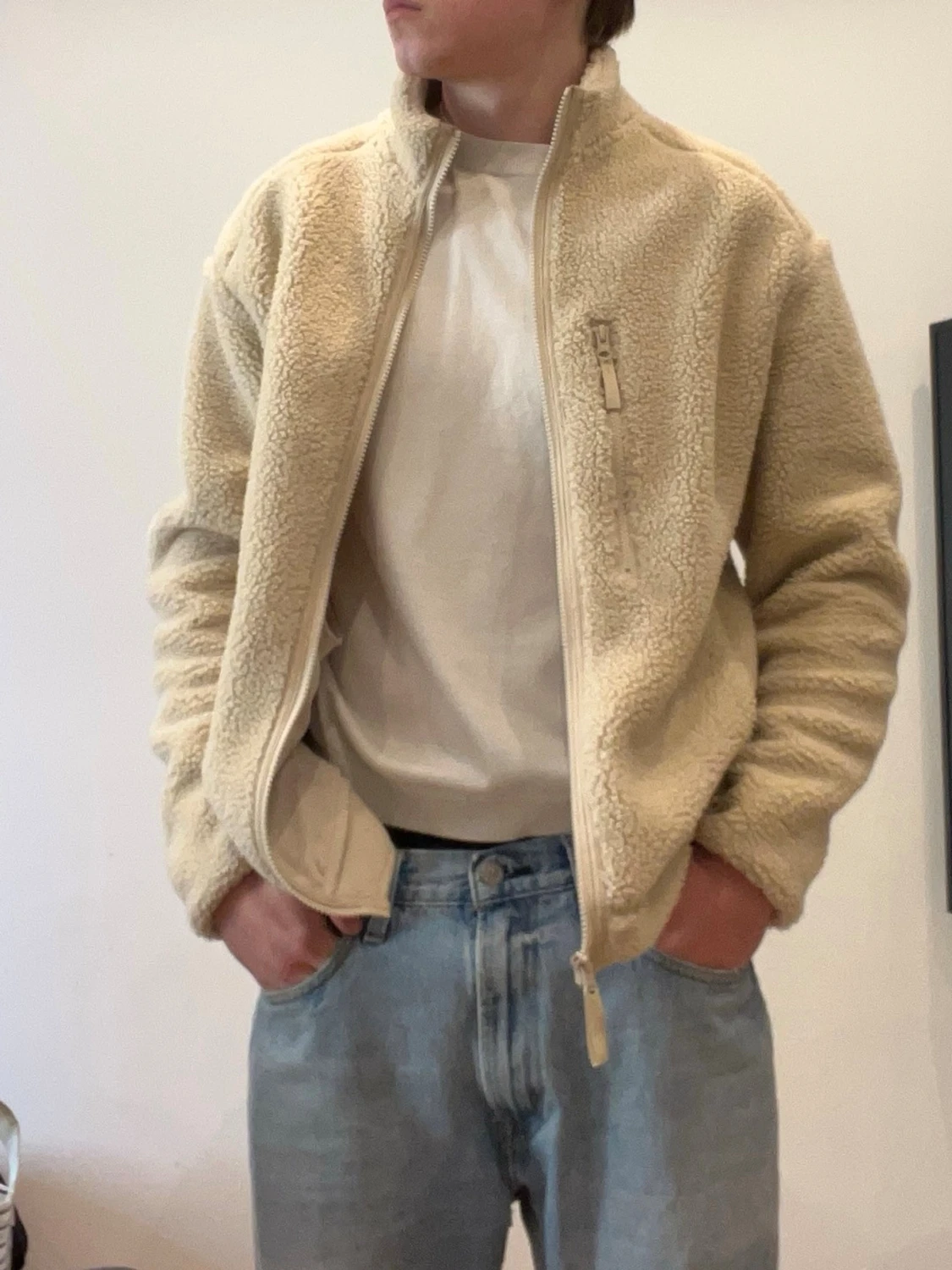 Beige teddyjacka med dragkedja - 1