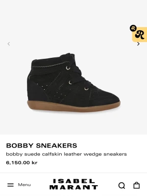 Isabel marant Bobby sneakers - Jättefina Isabel marant sneakers med kilklack i modell Bobby, passar till allt och är i bra skick! Kan även tänka mig att byta till ett par krämvita eller beigea💗nypris 6150 kr