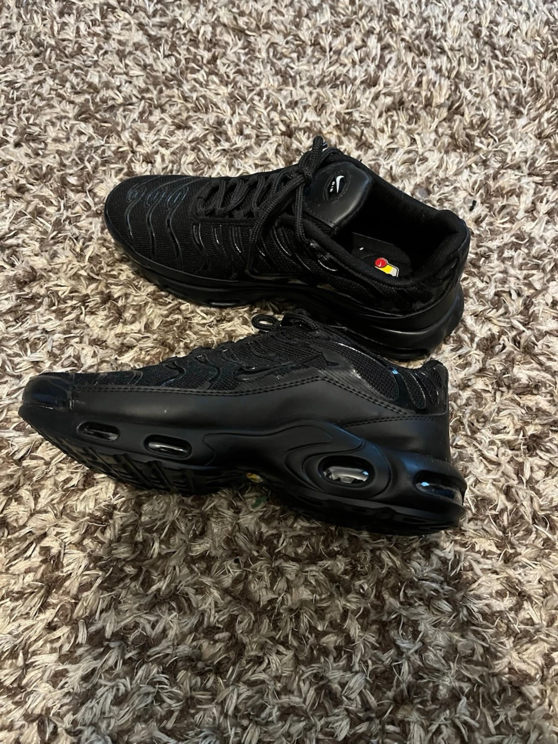 Nike Air Max Plus svarta sneakers - 1