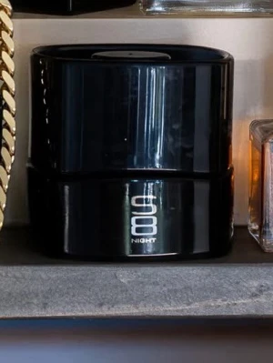 Oriflame S8 Night - Fin och ovanlig doft med vanilj från svenska niche Oriflame. Diskad. 48/50ml