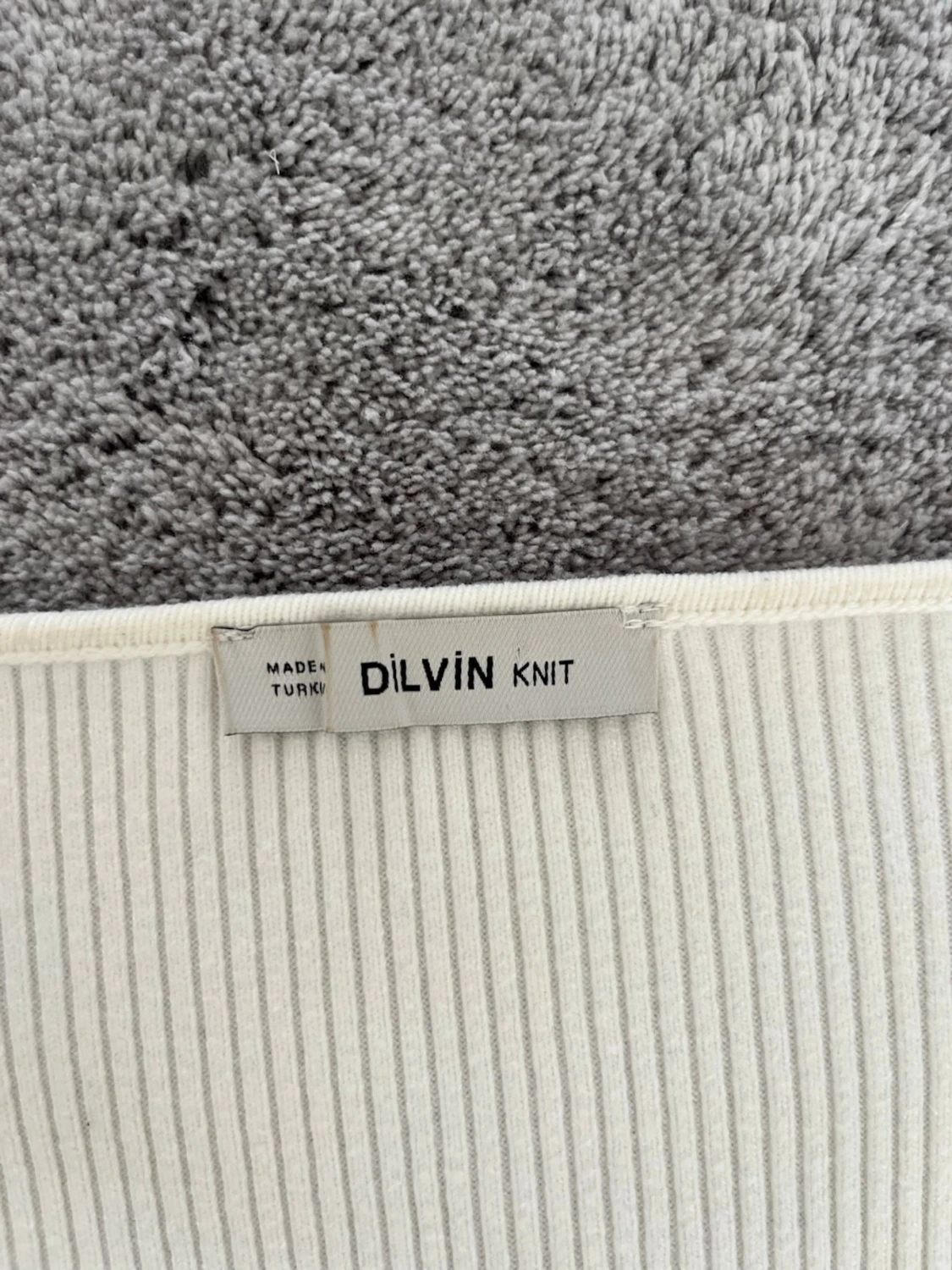 Vit ribbad cropped cardigan Dilvin - 1