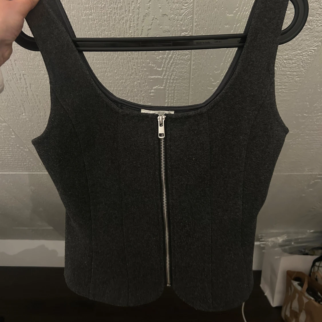 Mörkgrå korsett-topp med dragkedja - 1