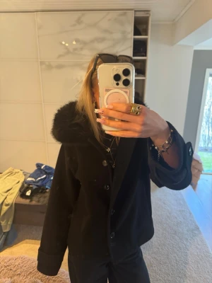 Trendig jacka från Gina - Jackan används tyvärr inte längre💕