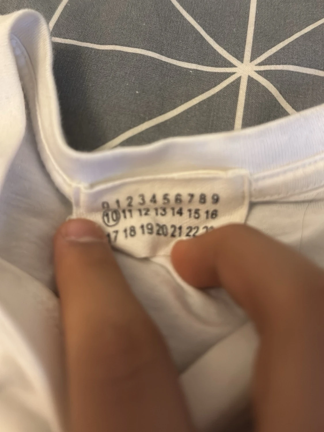 Maison Margiela vit t-shirt med tryck - 1