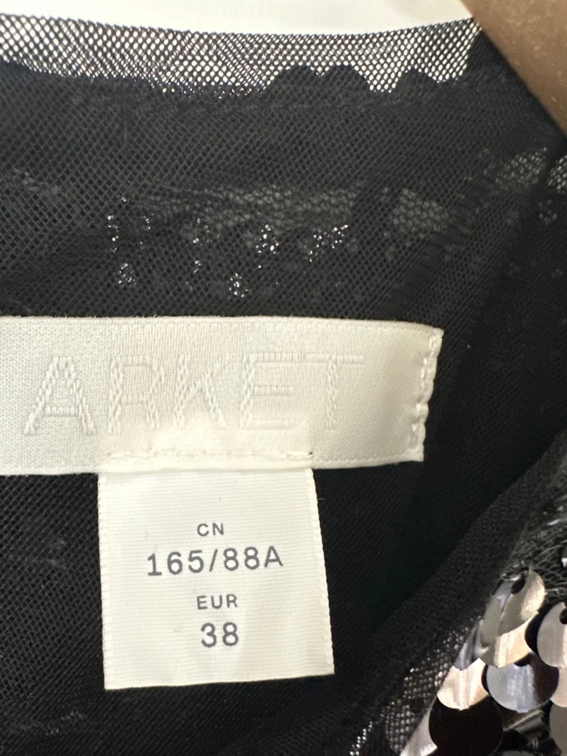 Svart Arket paljettklänning med långa ärmar - 2