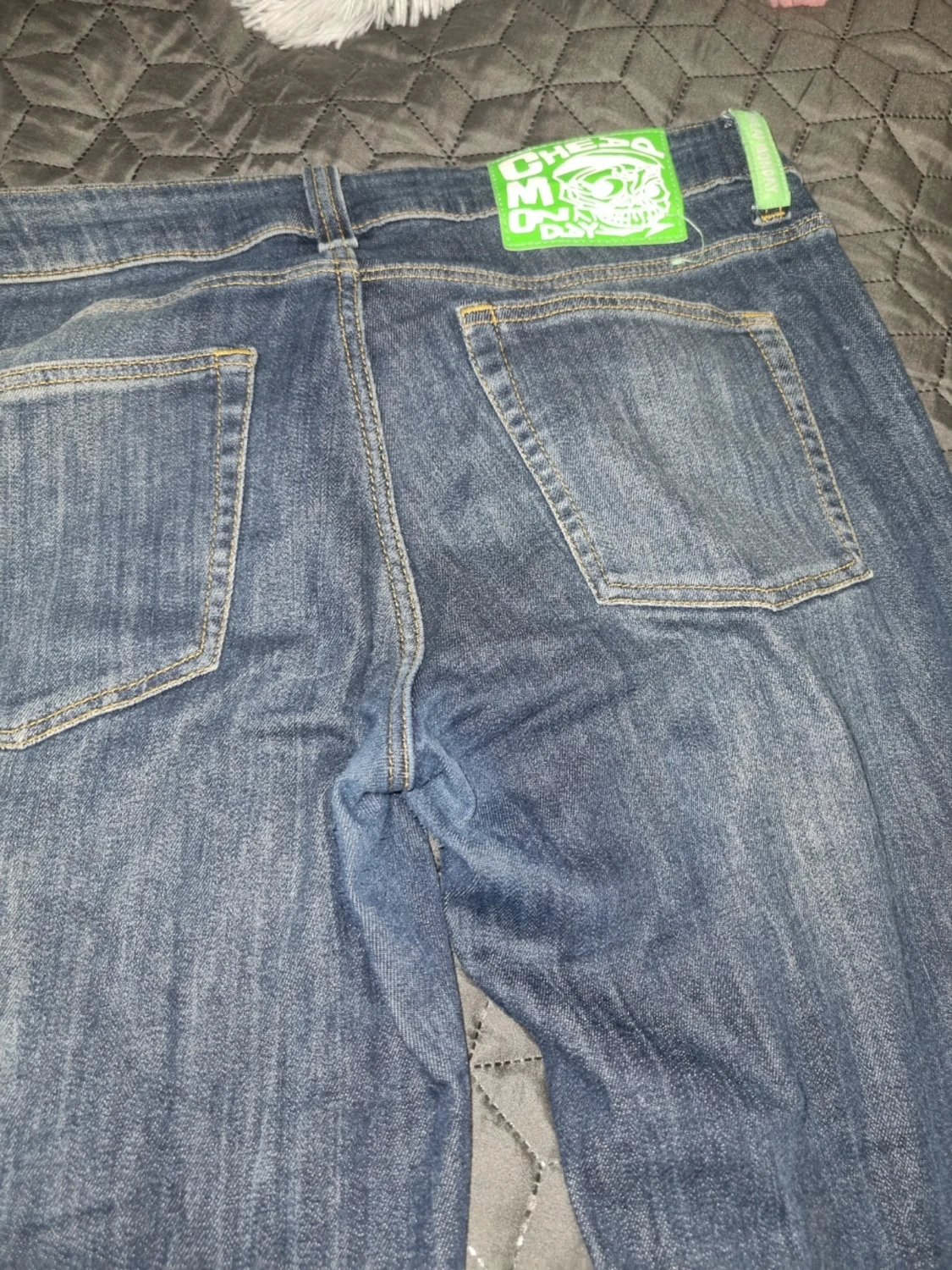 Blå bootcut jeans med slitningar - 3