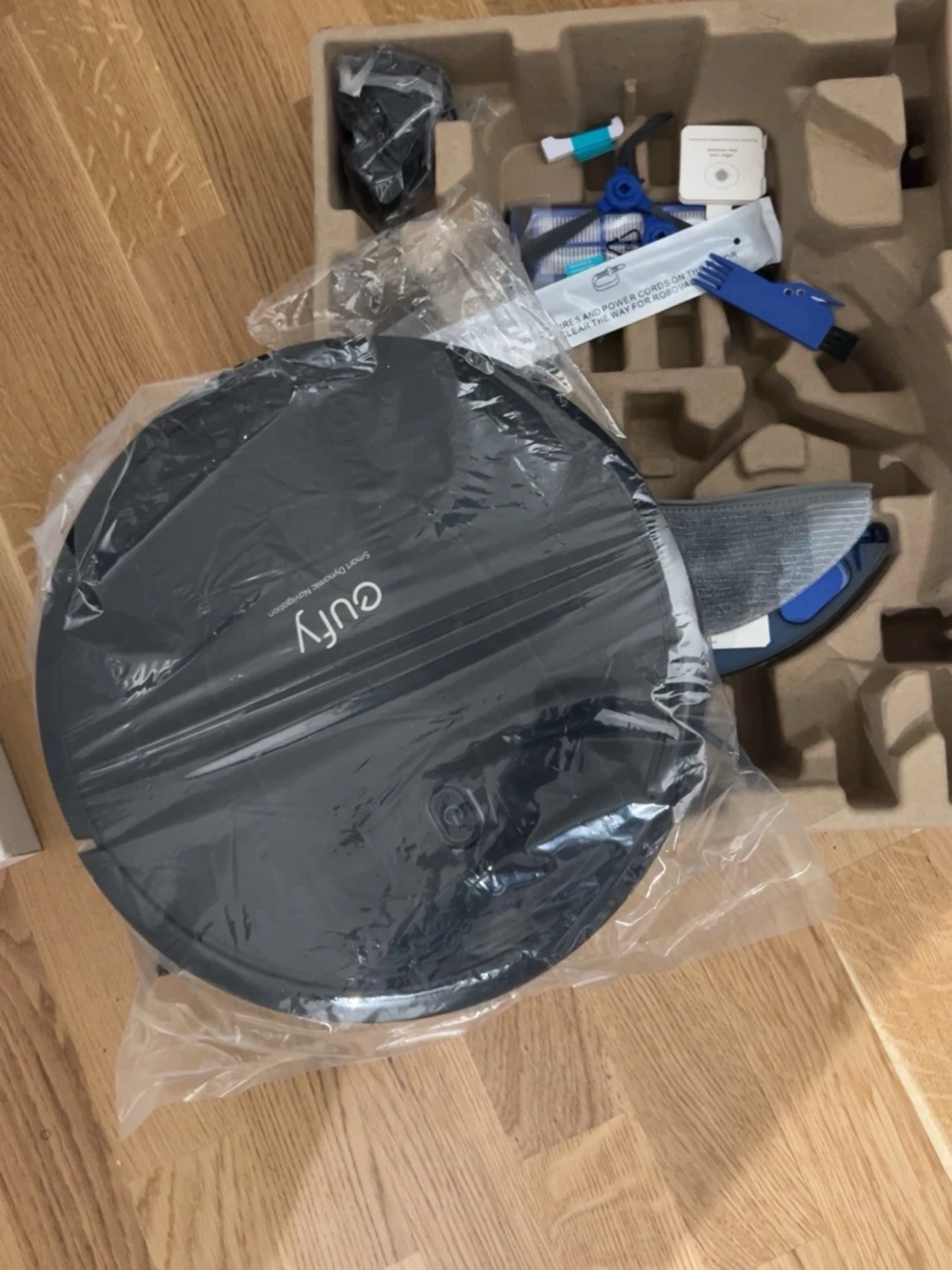 Eufy RoboVac G10 Hybrid robotdammsugare - 4