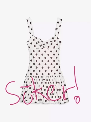 Söker prickig klänning från zara - Söker denna klänning i storlek XS eller S ifrån zara, kontakta mig ifall ni säljer!!