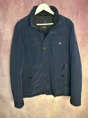 J.lindeberg field jacket bailey -  fint skick | Size XL | fraktar inom 24 timmar | för att köpa klicka ”köp nu” | vid frågor eller funderingar är det bara att skicka ett meddelande | följare får bättre rabatter🙌