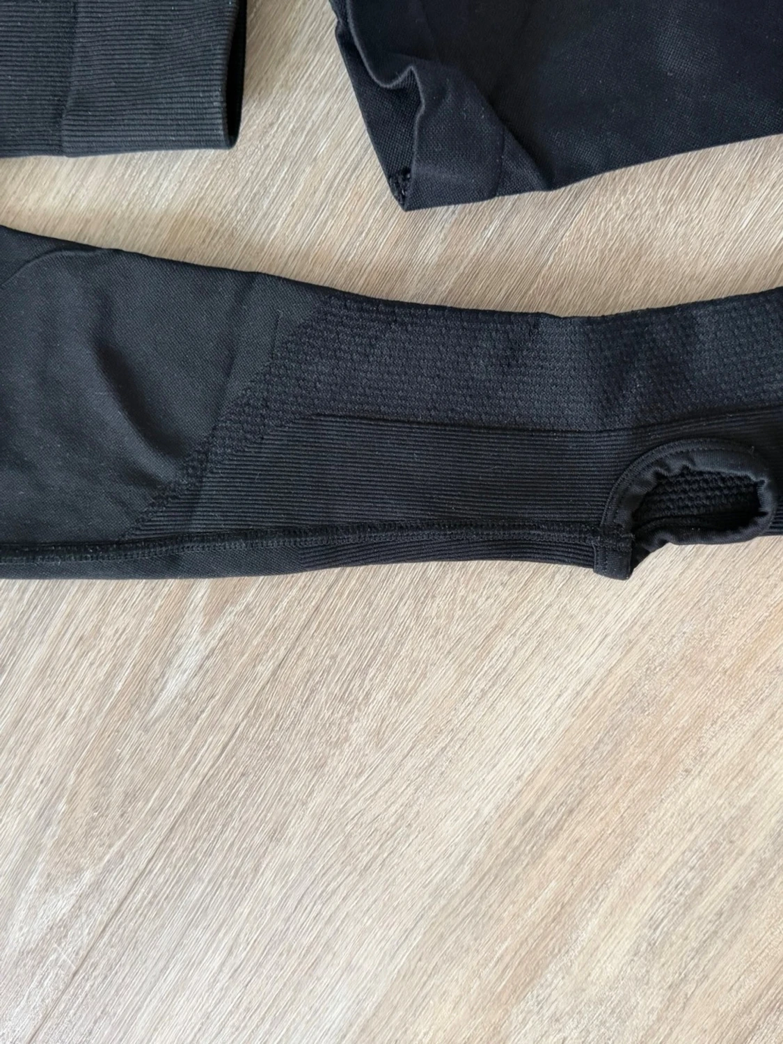 Svart seamless set från AYBL - 1