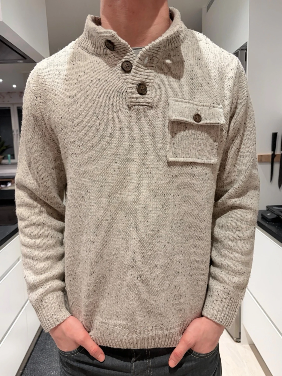 Beige stickad tröja - 1