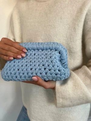 Virkad Clutch  - Ca 25 x 15 cm