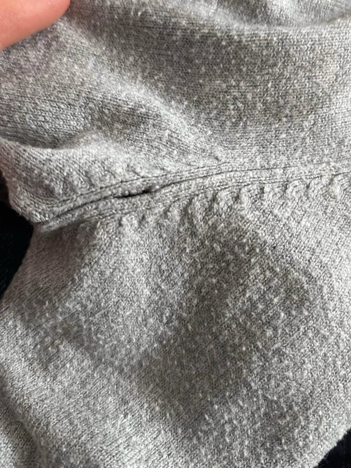 Ljusgrå stickad tröja Lindbergh - 4