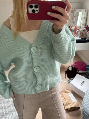 Turkos tröja - Superfin turkos tröja ifrån asos i storlek s💗