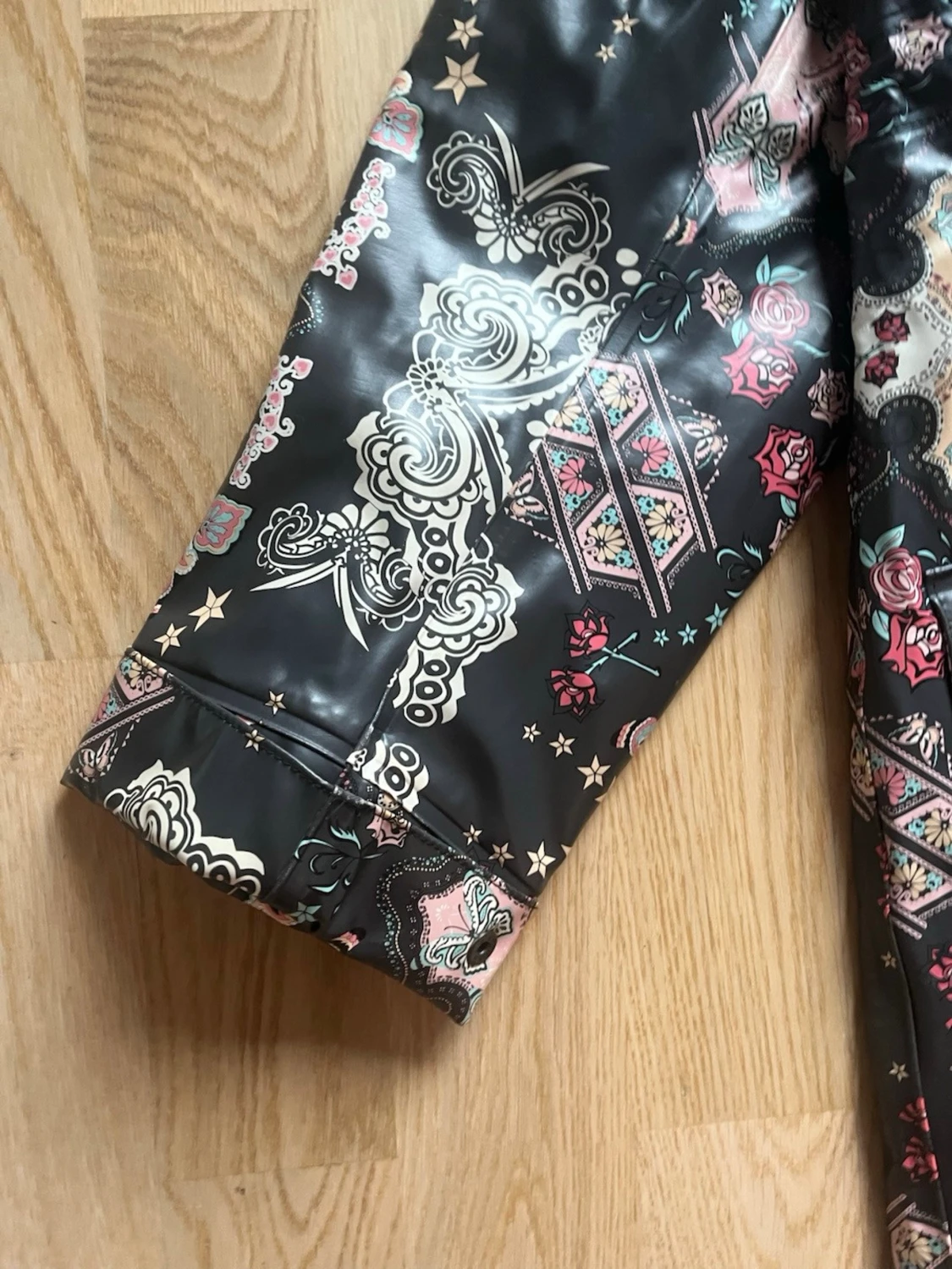 Mönstrad regnjacka från Odd Molly - 3