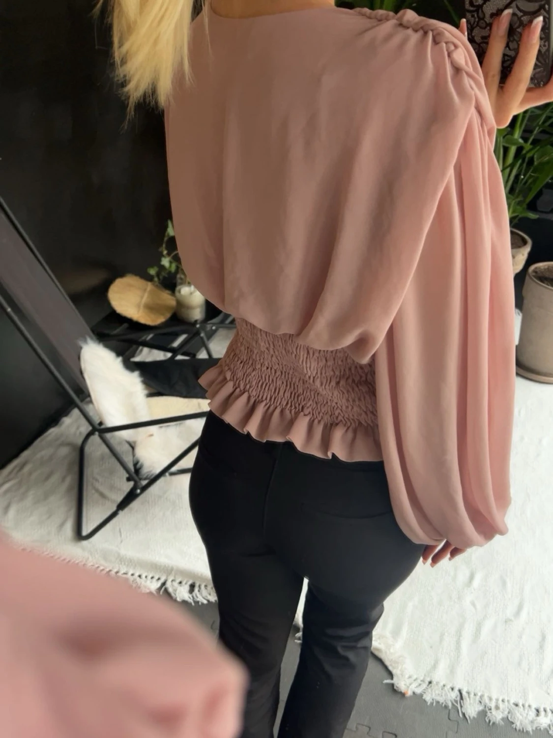 Rosa omlottblus med puffärmar - 1