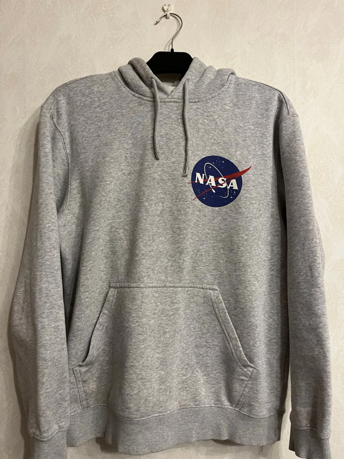 Grå NASA hoodie med logga - 2