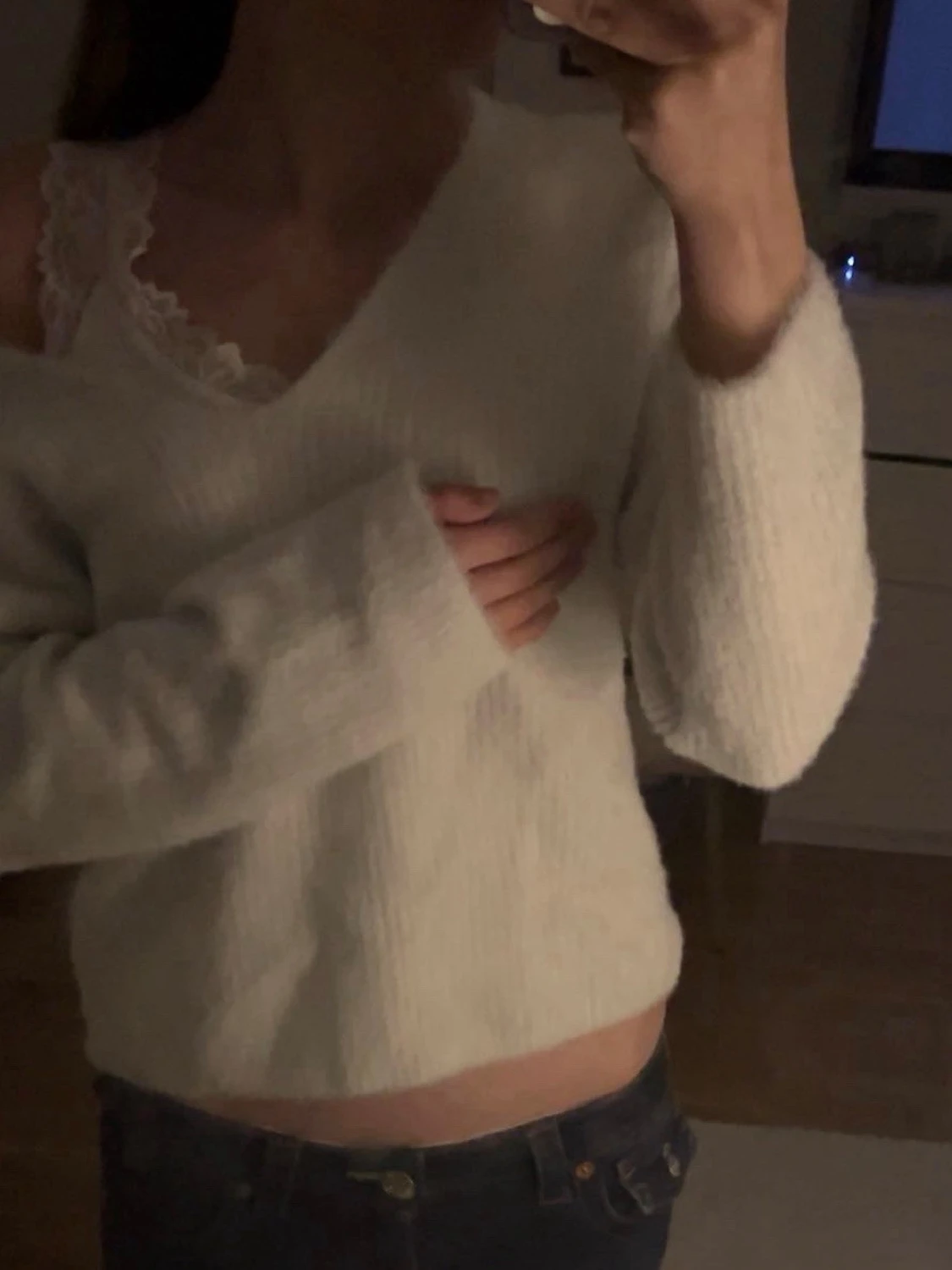 Vit stickad tröja