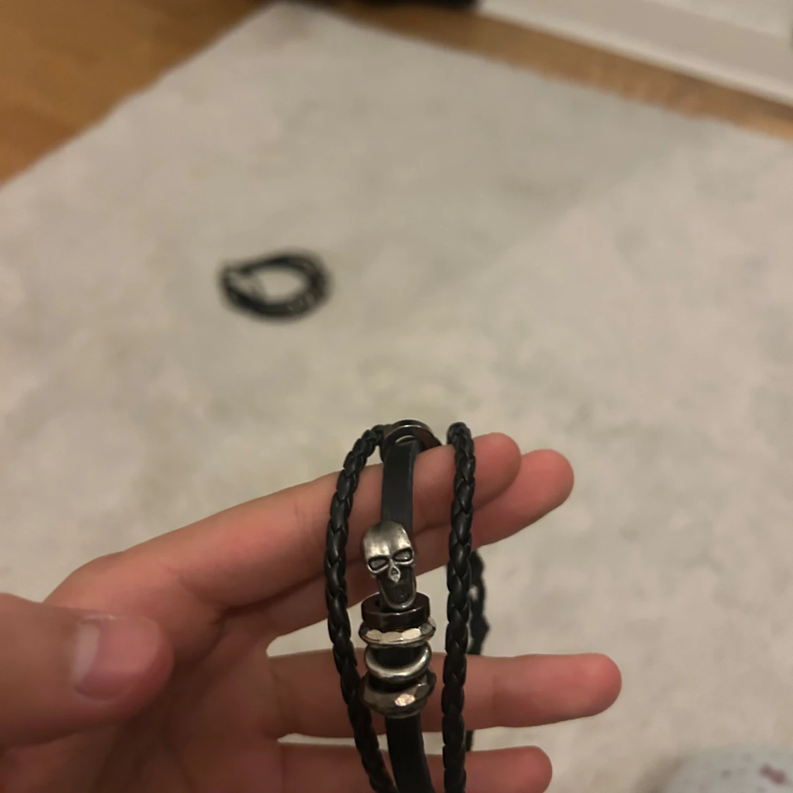 Svarta läderarmband med dödskalle & stjärna - 2