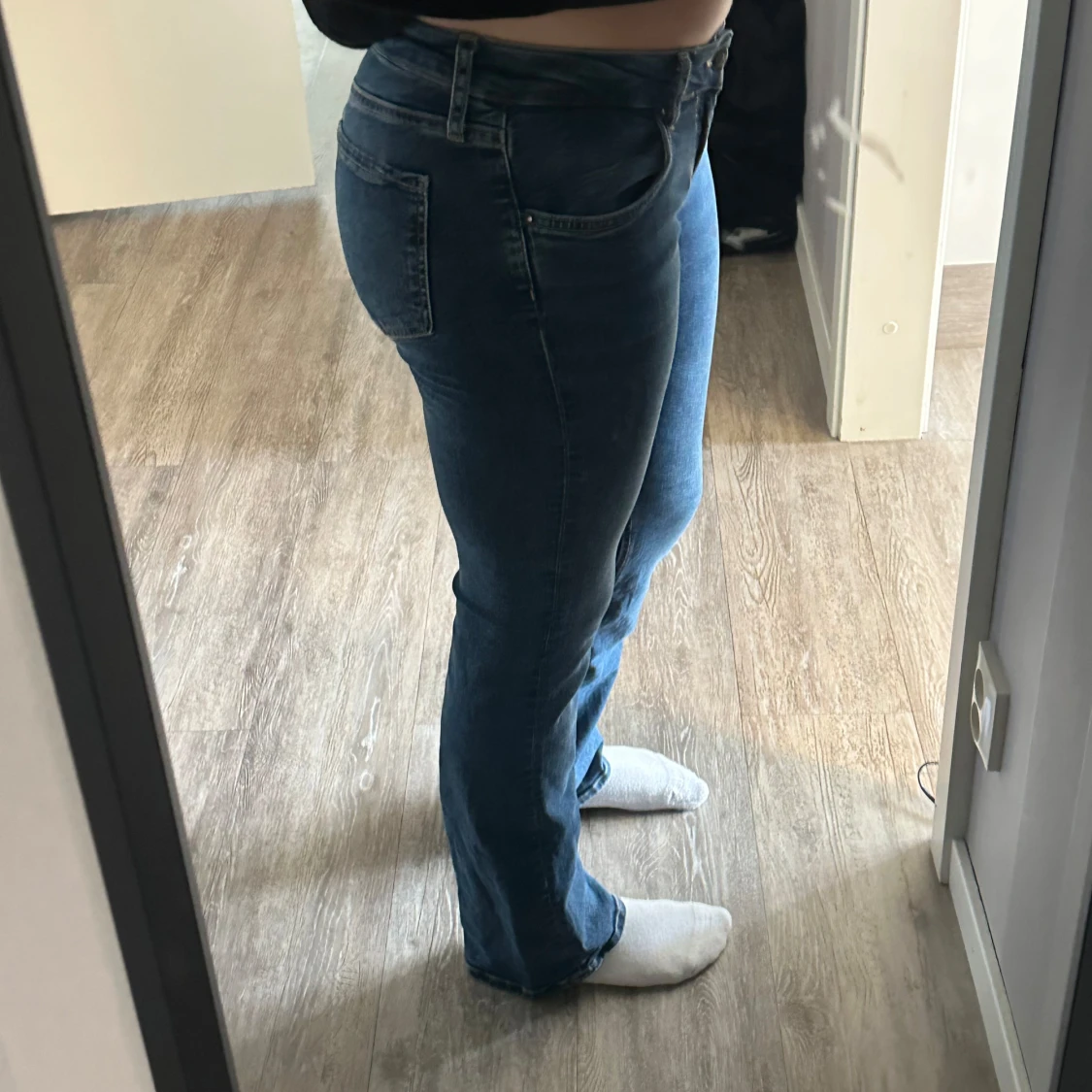 Blå bootcut jeans från Zara - 1