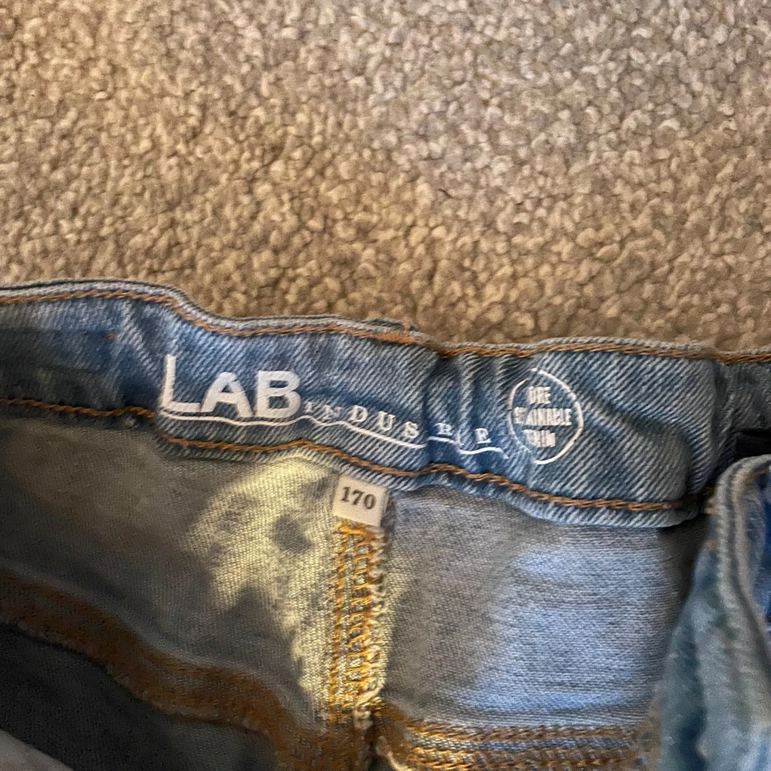 Blå jeans från LAB Industries - 1