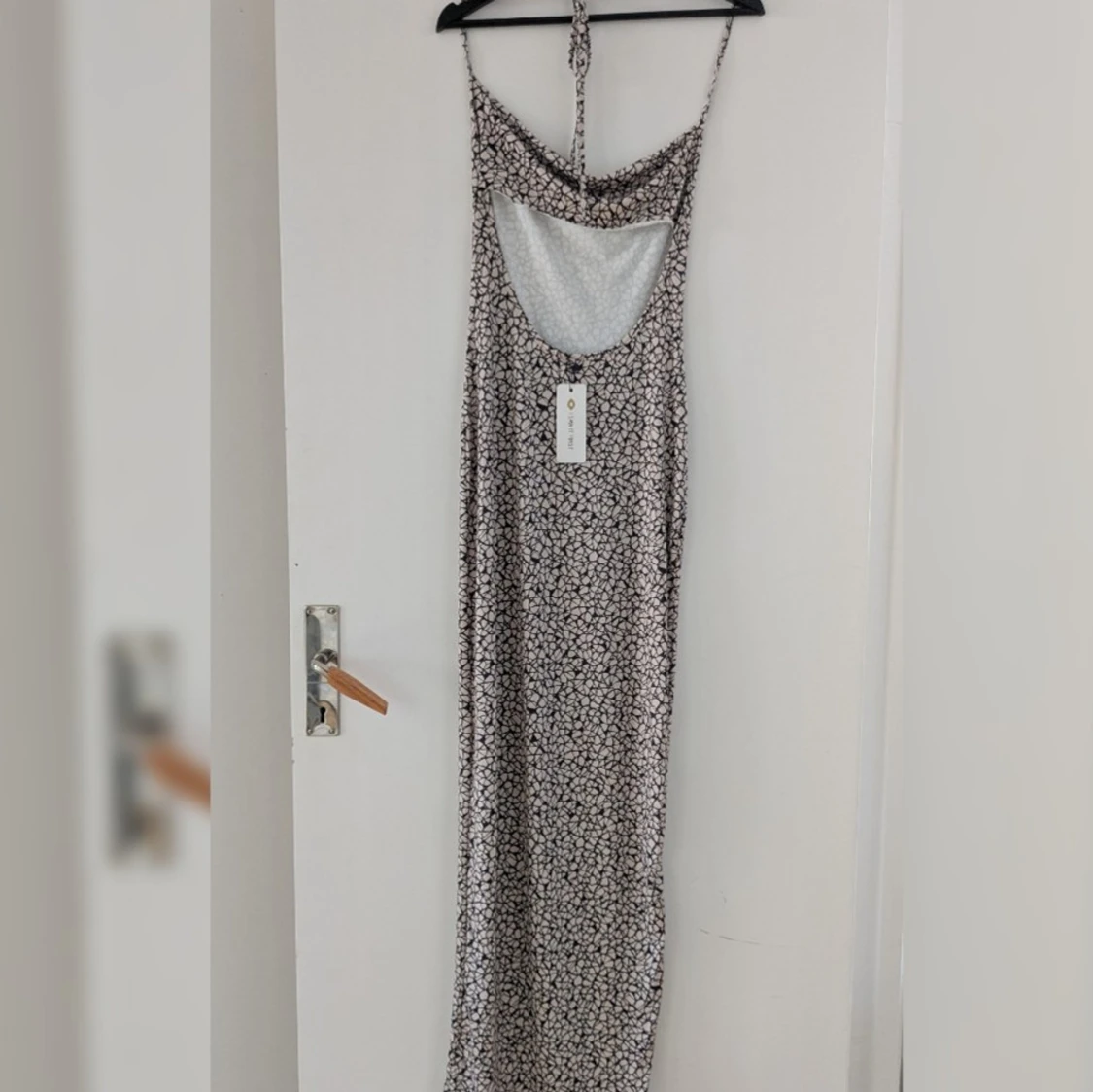 Mönstrad långklänning från I Saw It First - 1