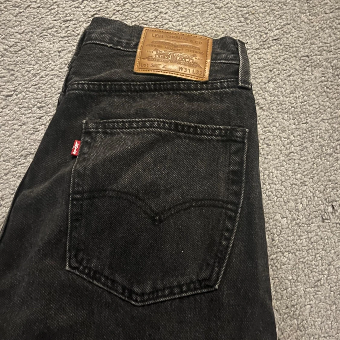 Levis 551 - 1