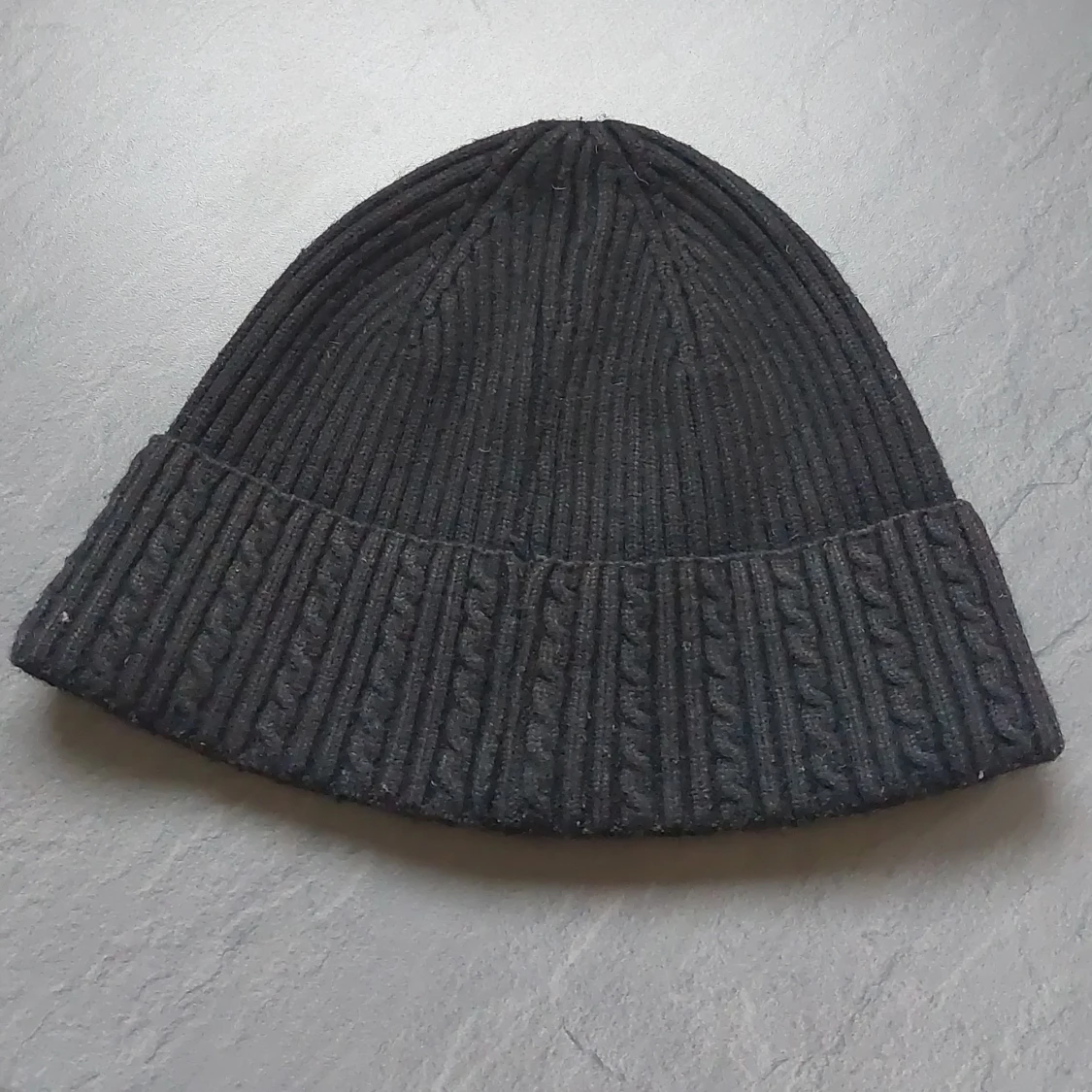 Svart mössa från moncler - 1