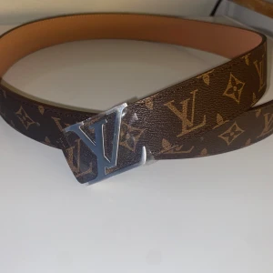 BRUN BÄLTE - brun bälte Louis vuttion