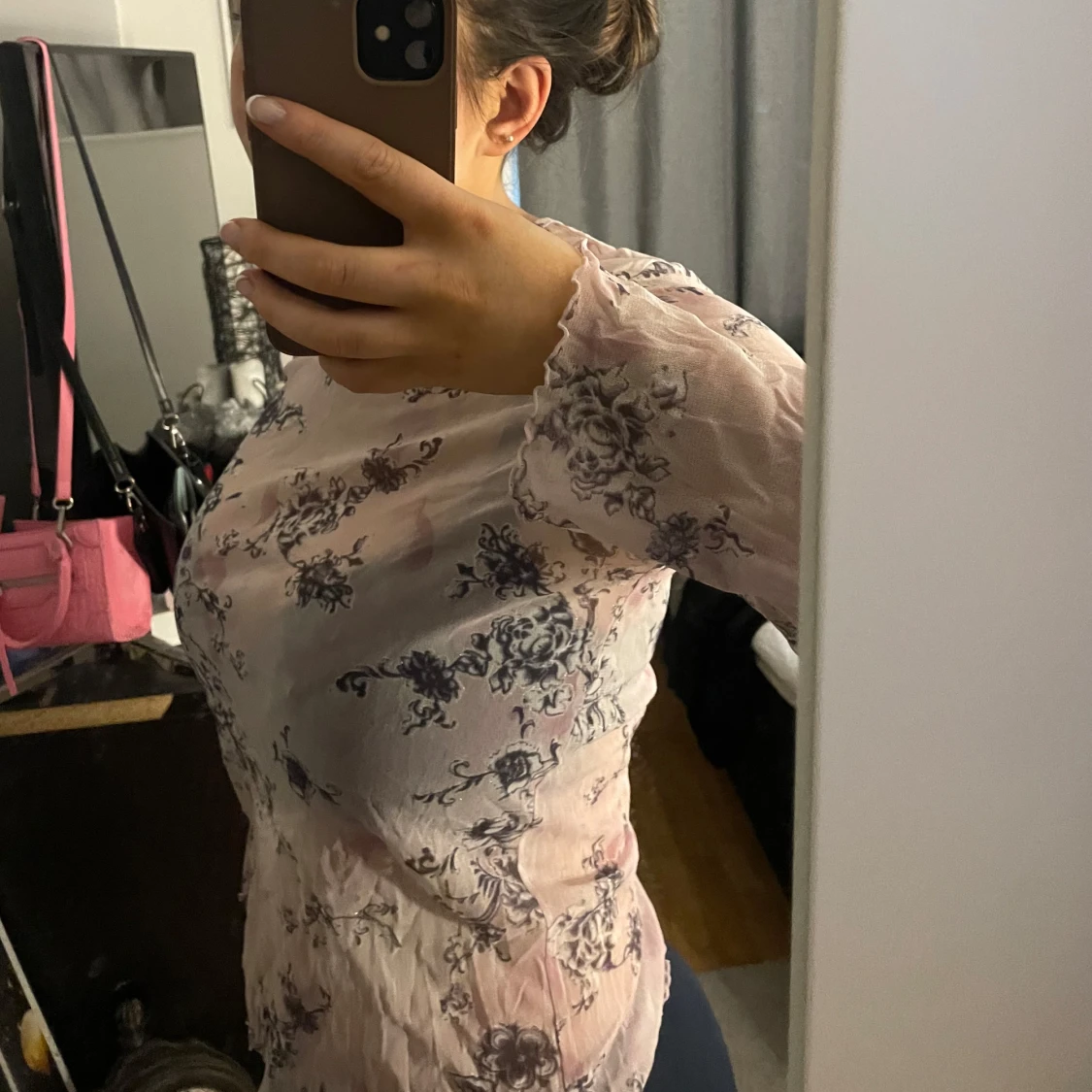 Blommig långärmad topp  - 2