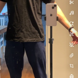 Svart t-shirt - Byte 