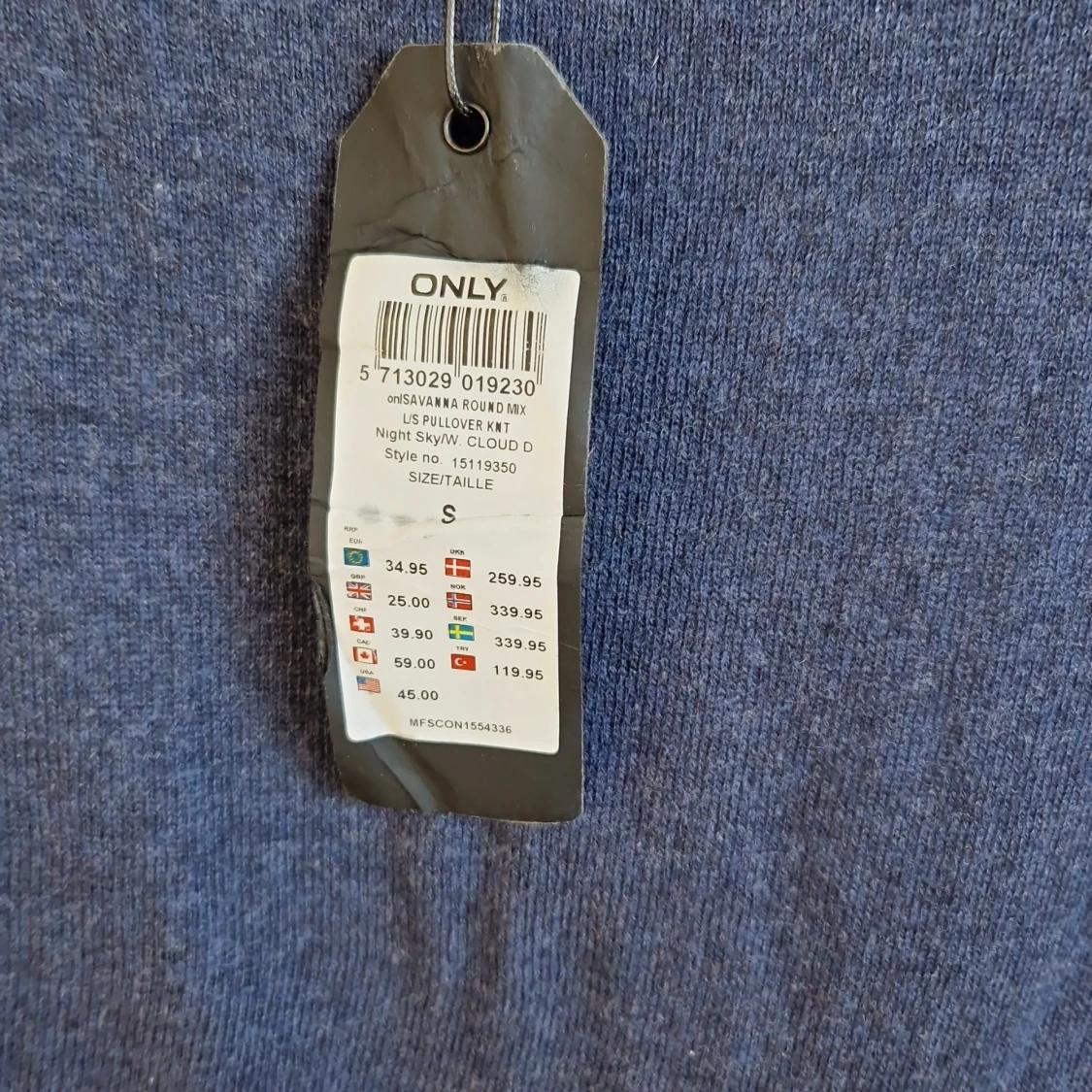 Blå tröja med vit detalj från ONLY - 1