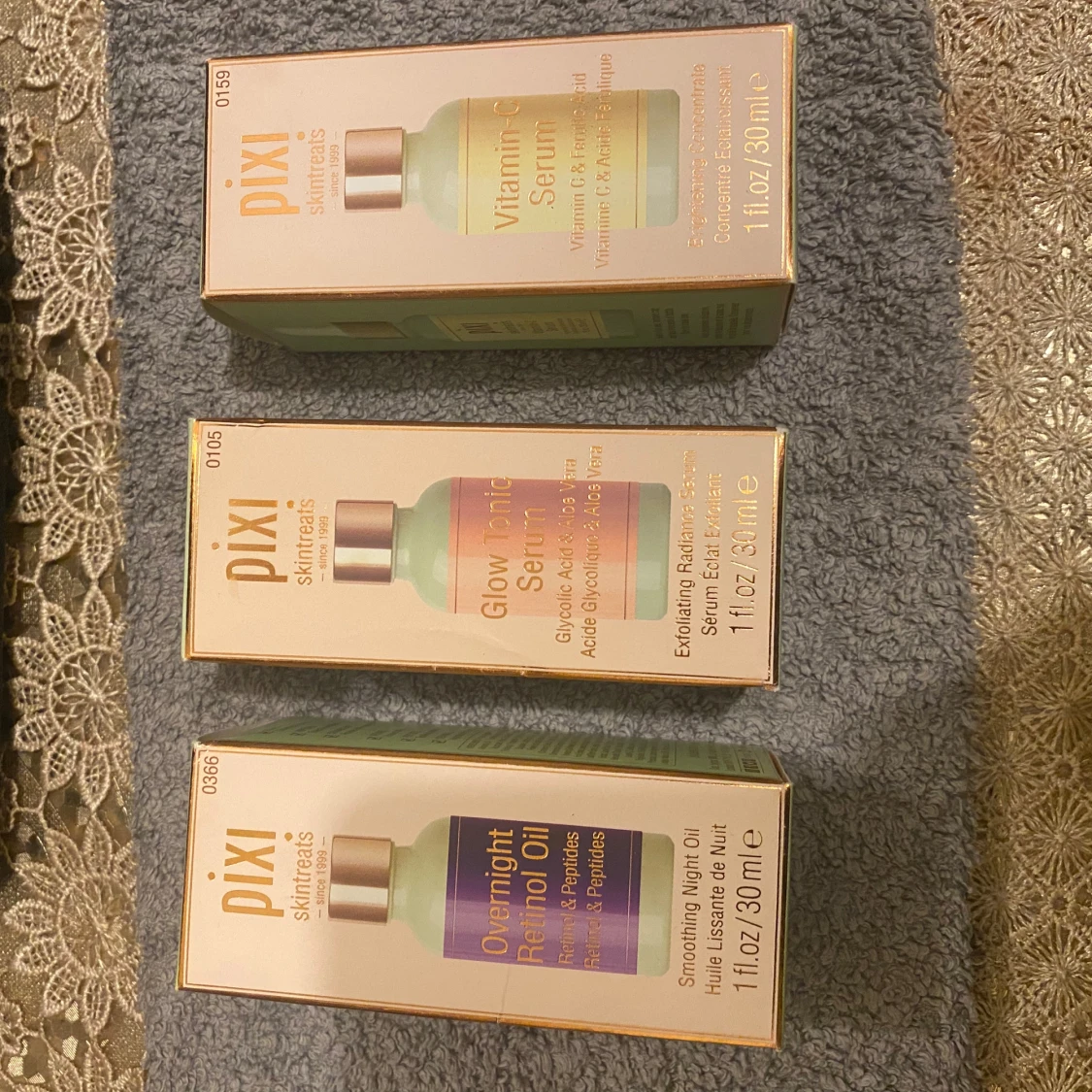 Serum och oljor från Pixi