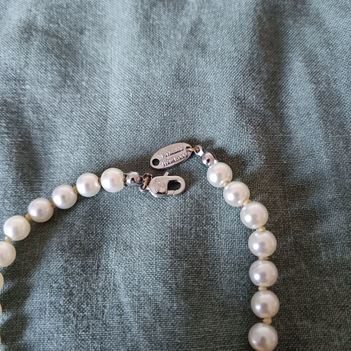 Pärlhalsband från Vivienne Westwood - 1