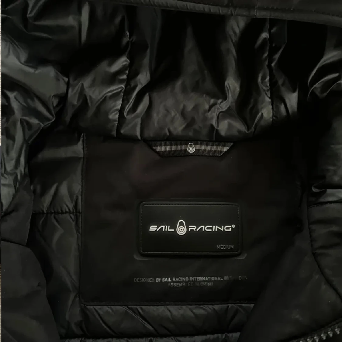 Svart jacka från Sail Racing - 2