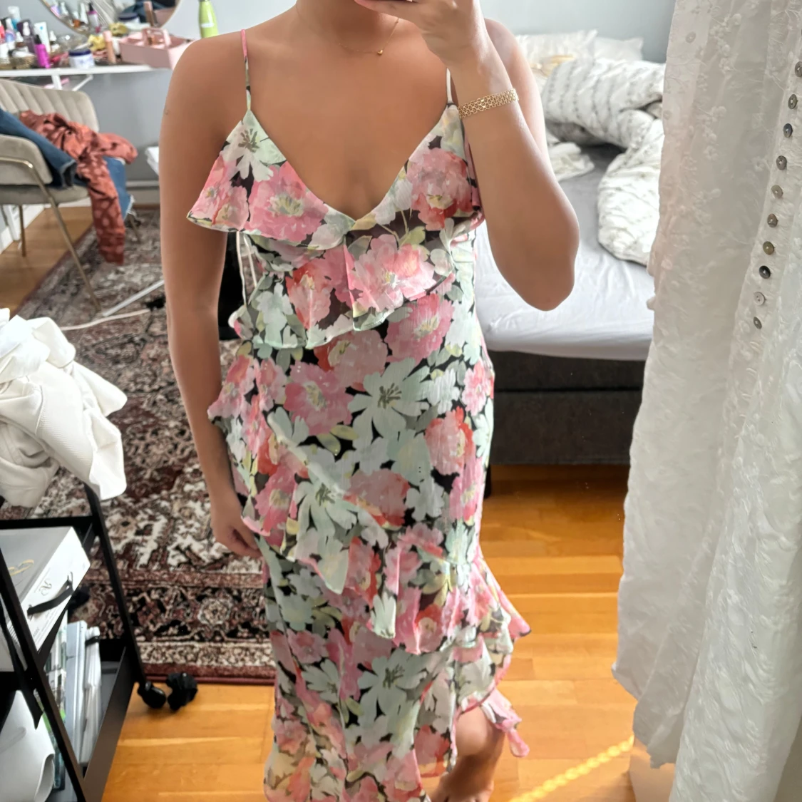 Blommig klänning - 3