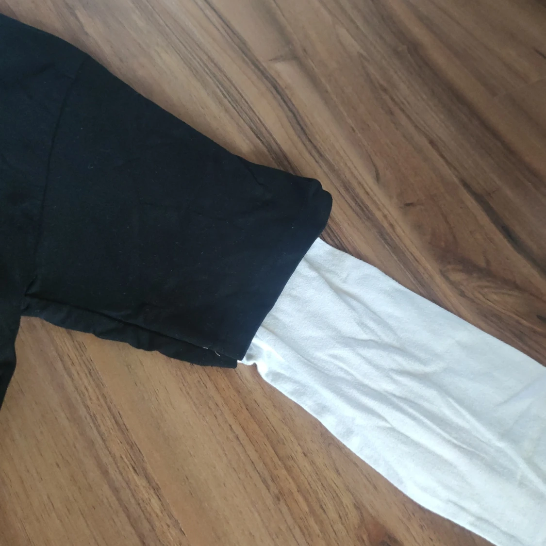 Svart och vit oversized tröja FSBN - 3