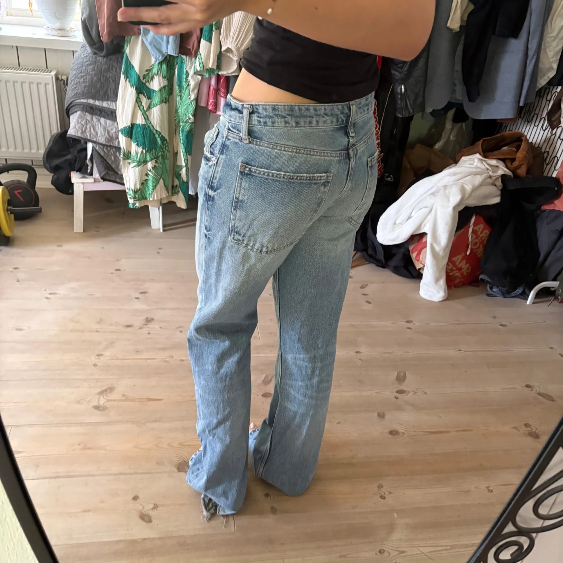 Lågmidjade ljusblå  - 1