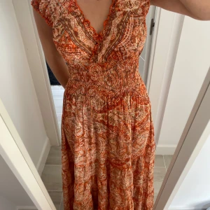 Lång klänning  - Fråga gärna saker💞💞