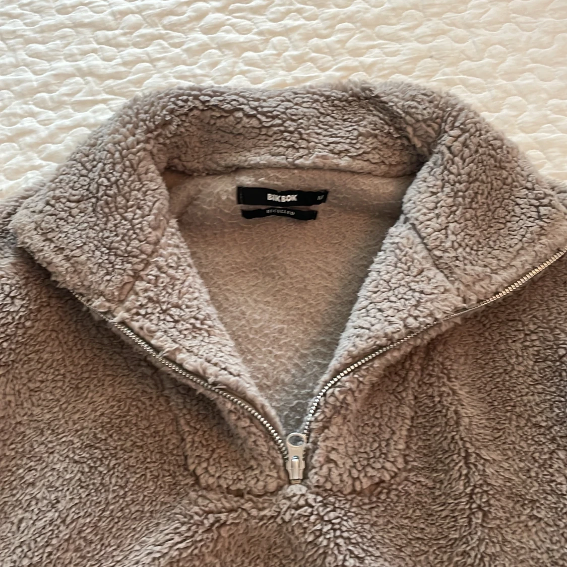 Beige fleece-tröja från BikBok - 3