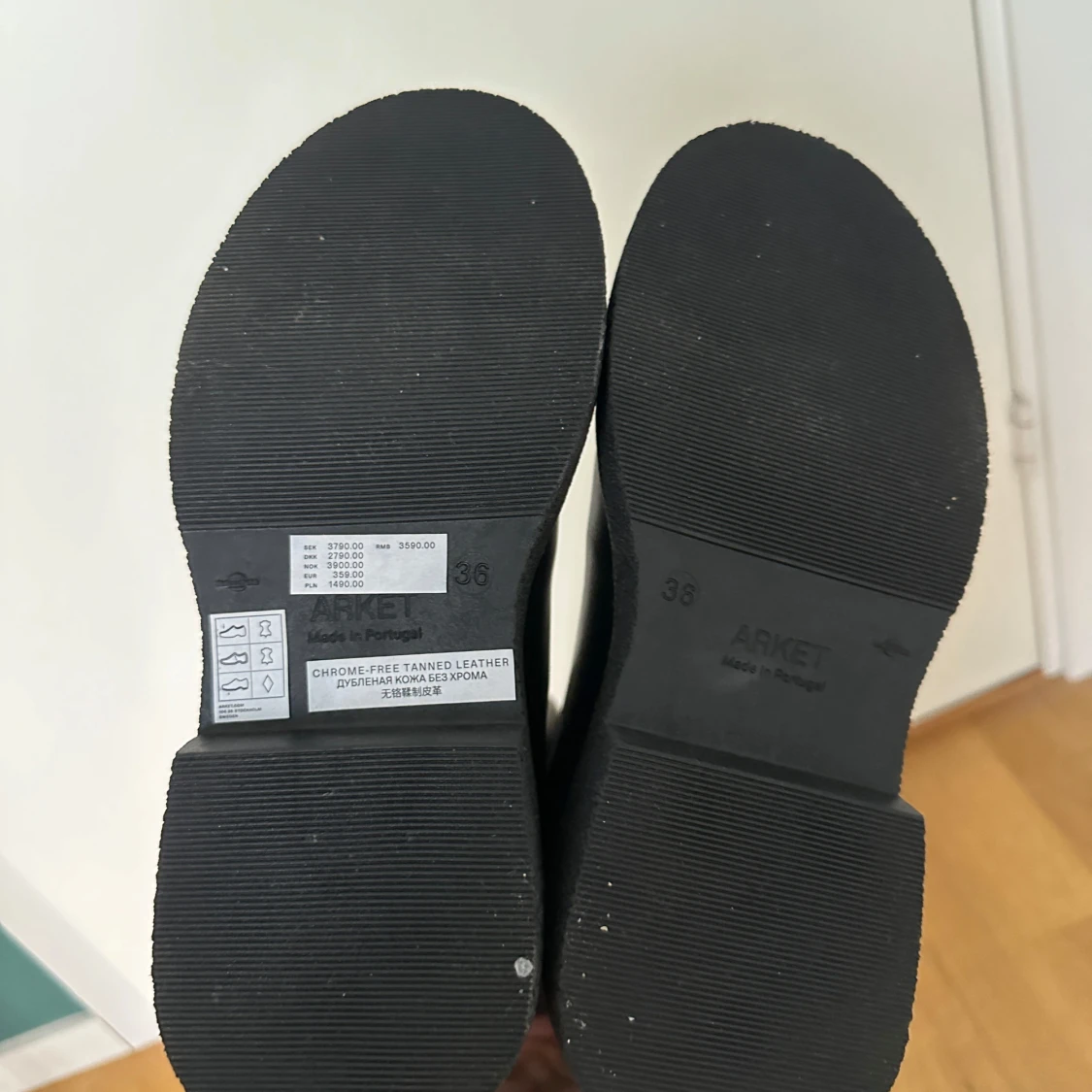 Svarta höga boots från Arket - 4