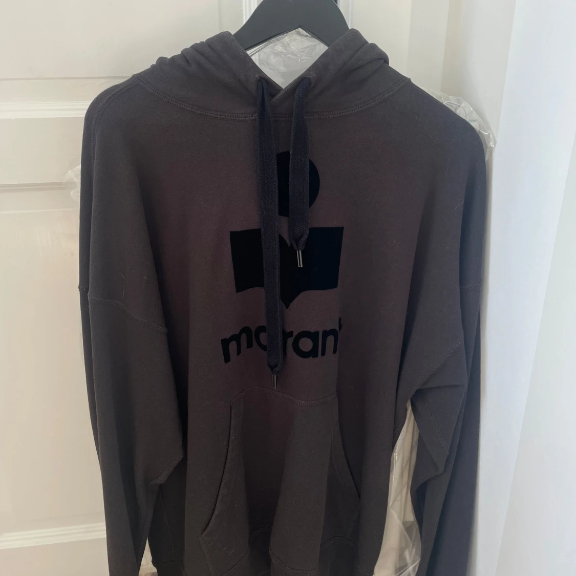 Svart hoodie från Isabel Marant - 1