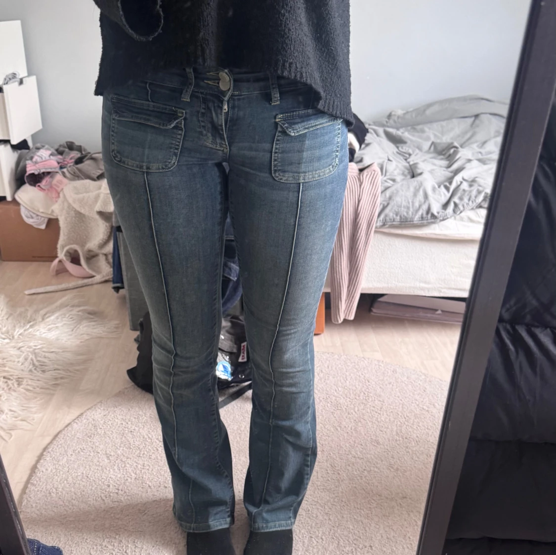 Blå bootcut jeans - 2