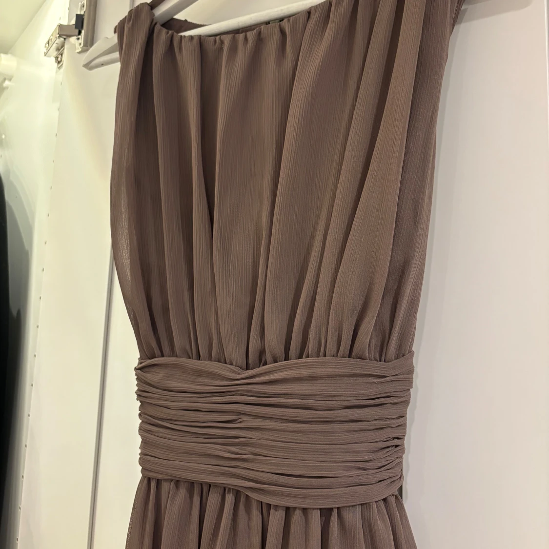 Brun klänning från Esprit - 2