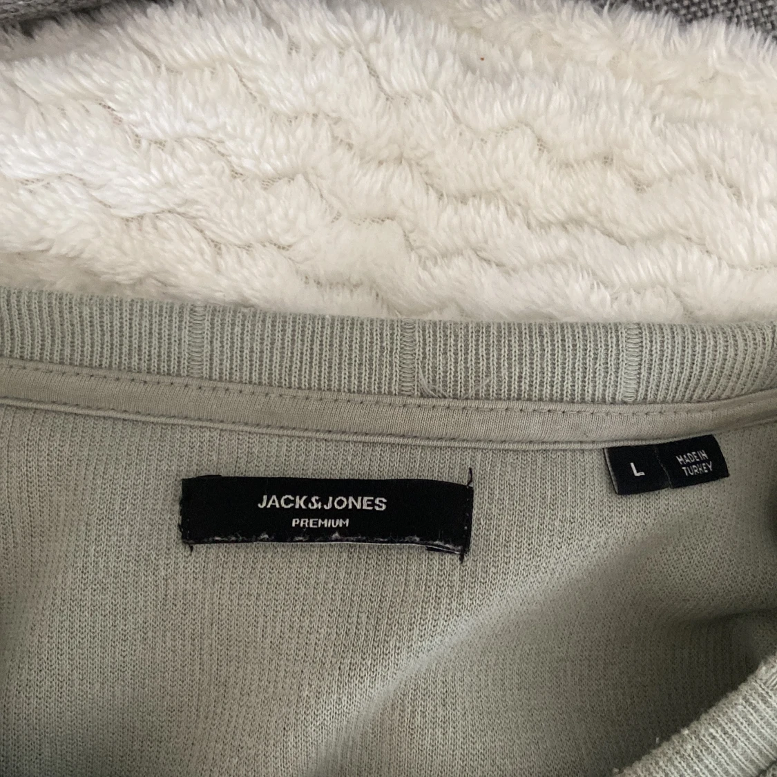 Grön t-shirt från Jack & Jones - 2