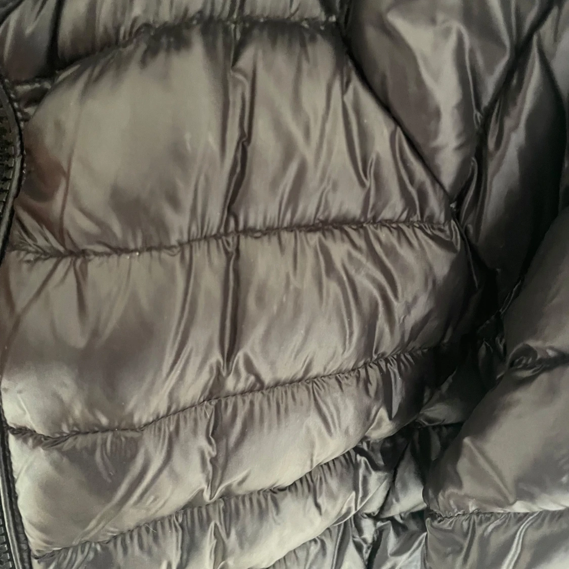 Svart dunjacka från McKinley - 3